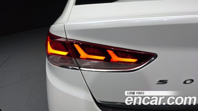 Hyundai Sonata New Rise LPI Taxi Premium 2020 — фото 23