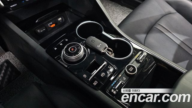 Kia K5 (III) 2.0 Prestige 2021 — фото 9
