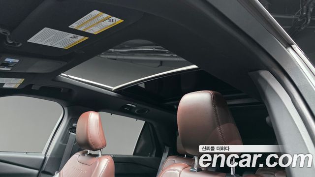 Ford Explorer (VI) 3.0 Platinum 4WD 2022 — фото 19