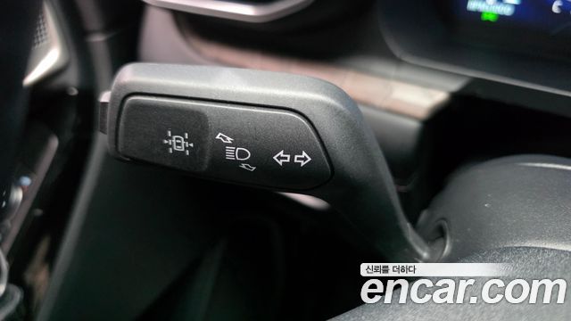 Ford Explorer (VI) 3.0 Platinum 4WD 2022 — фото 33