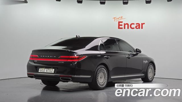 Genesis G90 3.8 AWD Premium Luxury 2019 — фото 2