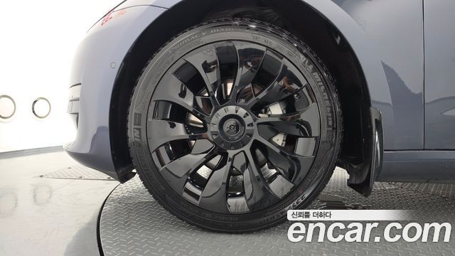 Tesla Model 3 Standard Range Plue RWD 2020 — фото 5