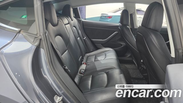 Tesla Model 3 Standard Range Plue RWD 2020 — фото 12