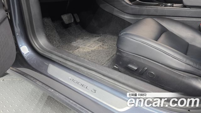 Tesla Model 3 Standard Range Plue RWD 2020 — фото 31