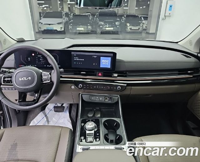 Kia Carnival (IV) HEV 9seater Signature 2024 — фото 7