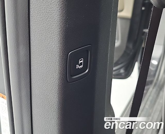 Kia Carnival (IV) HEV 9seater Signature 2024 — фото 20