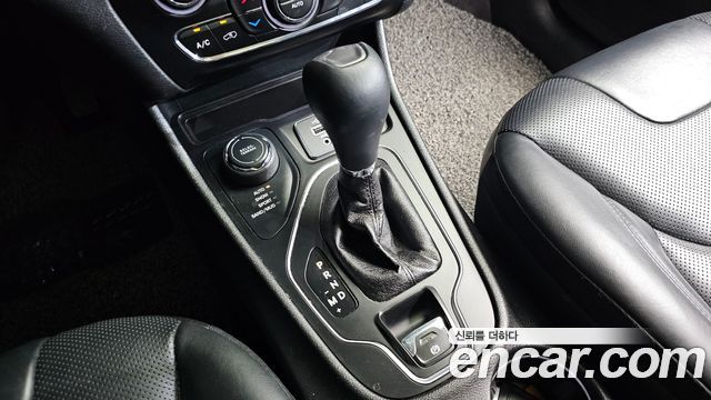 Jeep Cherokee (KL) 2.4 Longitude High AWD 2019 — фото 9