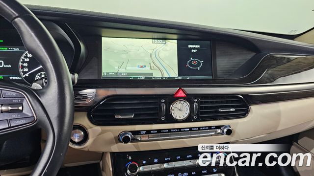 Genesis EQ900 3.3 T-GDI AWD Prestige 2016 — фото 13