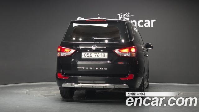 KG Mobility (SsangYong) Korando Turismo 4WD TX 9-seater 2017 — фото 4