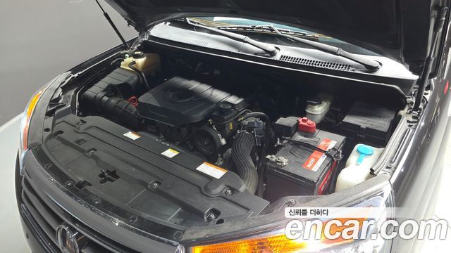 KG Mobility (SsangYong) Korando Turismo 4WD TX 9-seater 2017 — фото 6