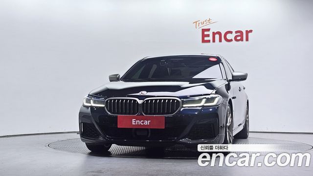 BMW 5 Series (G30) M550i xDrive 2021 — фото 3