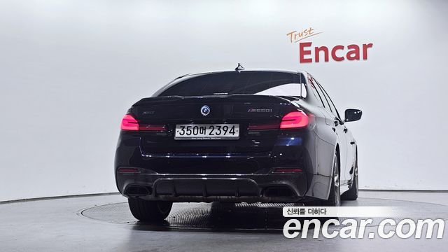 BMW 5 Series (G30) M550i xDrive 2021 — фото 4