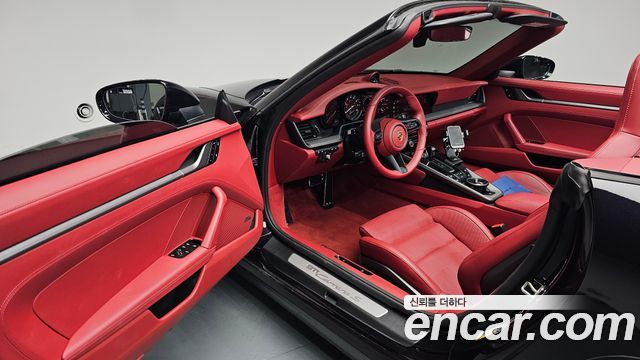 Porsche 911 (992) Carrera S Cabriolet 2024 — фото 10
