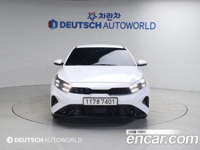Kia K3 (II) 1.6 Prestige 2024 — фото 3