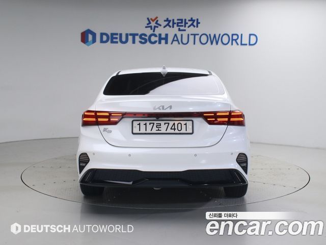 Kia K3 (II) 1.6 Prestige 2024 — фото 4