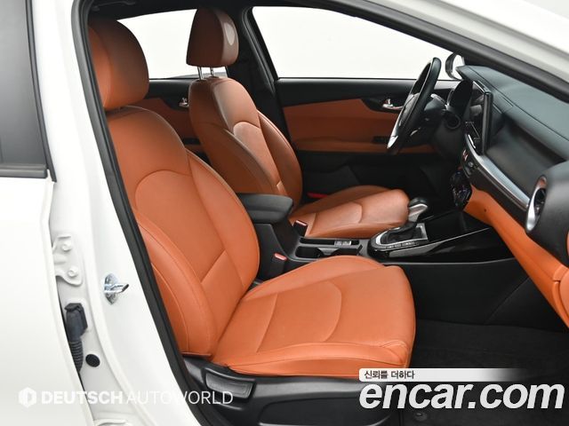 Kia K3 (II) 1.6 Prestige 2024 — фото 10