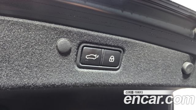 Hyundai Grandeur (IG) 3.0 LPi Rent Car Exclusive 2022 — фото 20