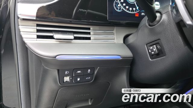 Hyundai Grandeur (IG) 3.0 LPi Rent Car Exclusive 2022 — фото 29
