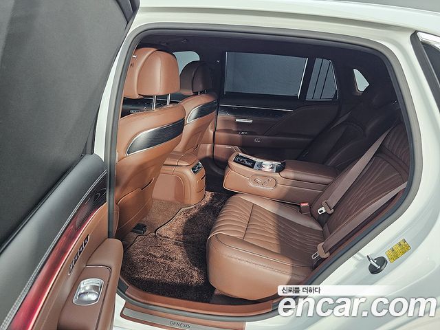 Genesis G90 (RS4) Gasoline 3.5 Turbo AWD 2024 — фото 10