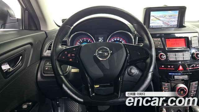 KG Mobility (SsangYong) Tivoli VX 2WD 2017 — фото 13