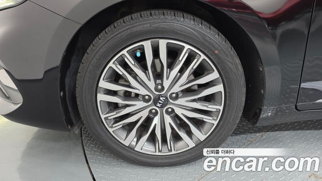 Kia K7 Premier 2.5 GDI Noblesse 2020 — фото 5