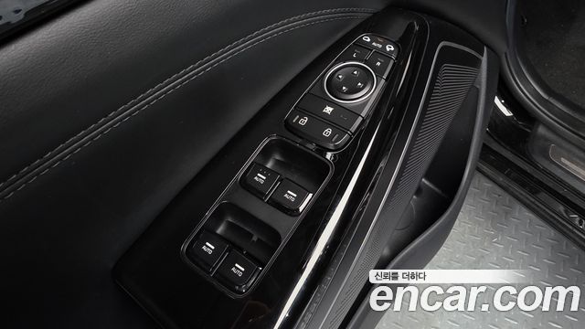Kia K7 Premier 2.5 GDI Noblesse 2020 — фото 41