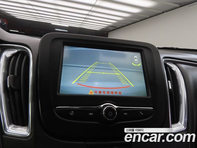 Chevrolet Malibu 1.5 Turbo LT Deluxe 2017 — фото 18
