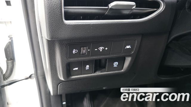 Hyundai Sonata (DN8) 2.0 LPG(Disabled Person) Premium 2020 — фото 17