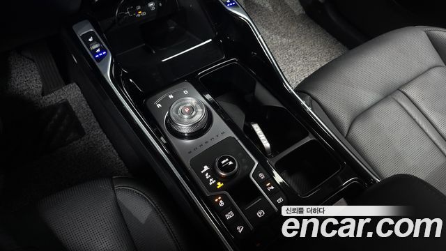 Kia Sorento (IV) Gasoline 2.5T 4WD Noblesse 2024 — фото 9