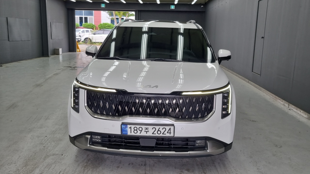 Kia Carnival (IV) Diesel 7-Seater Signature 2025 — фото 3