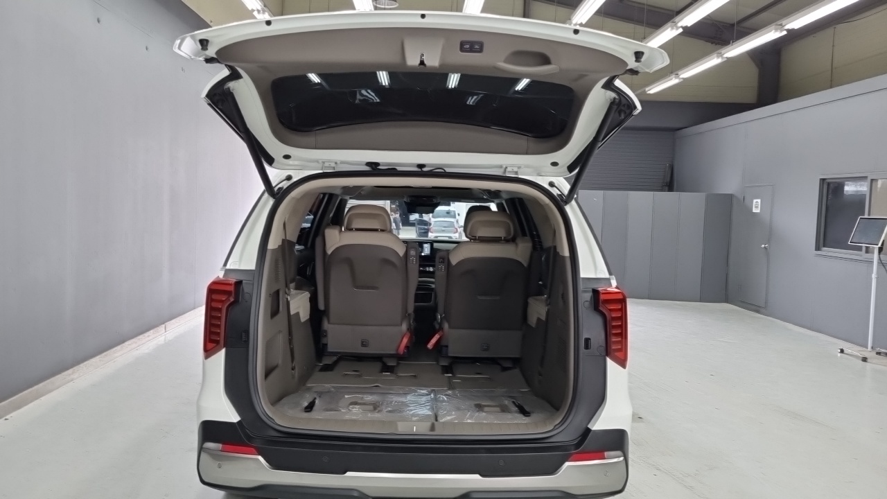 Kia Carnival (IV) Diesel 7-Seater Signature 2025 — фото 22
