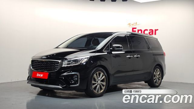 Kia Carnival 9-Seater Noblesse Special 2019 — фото 1