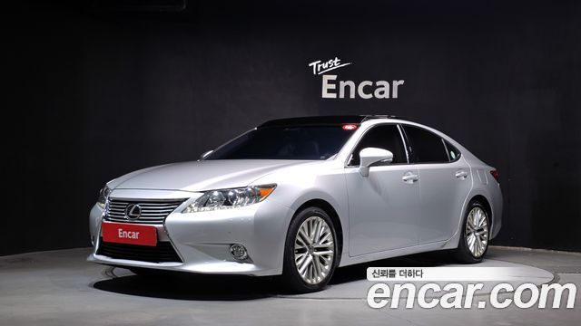 Lexus ES350 Executive XV60