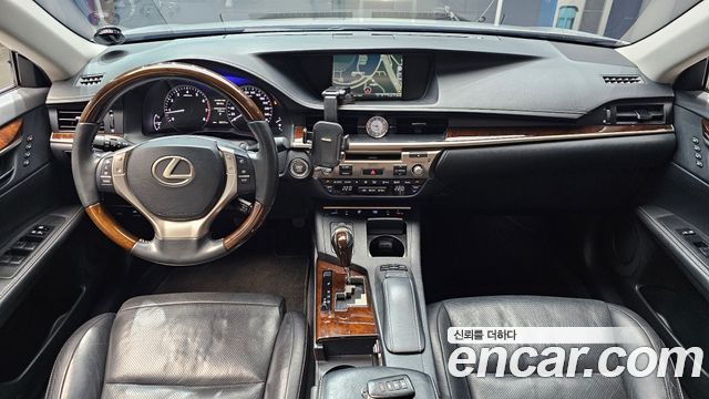 Lexus ES350 Executive XV60 2013 — фото 7