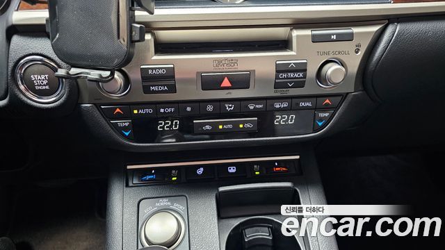 Lexus ES350 Executive XV60 2013 — фото 19