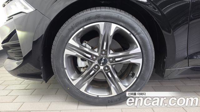 Kia K5 (III) 2.0 Prestige 2023 — фото 5