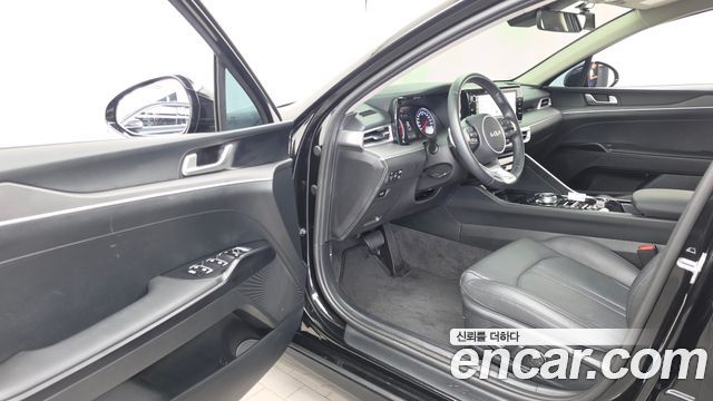 Kia K5 (III) 2.0 Prestige 2023 — фото 10