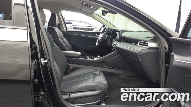 Kia K5 (III) 2.0 Prestige 2023 — фото 11