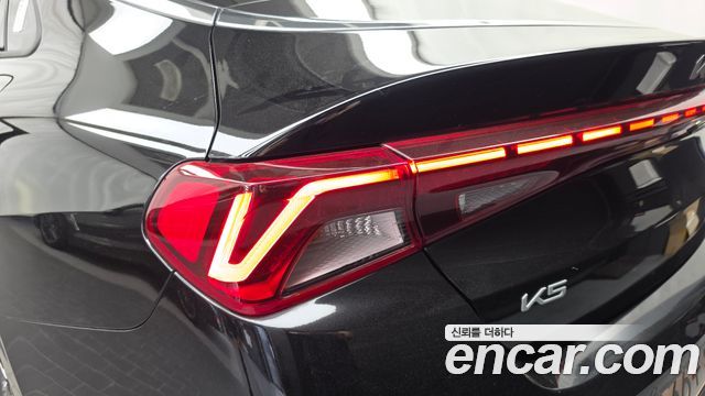 Kia K5 (III) 2.0 Prestige 2023 — фото 23