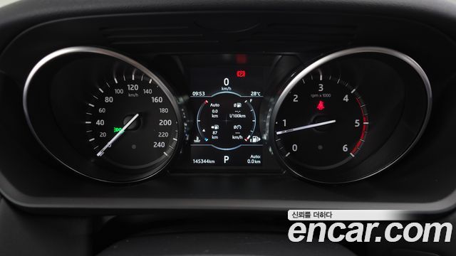 Land Rover Discovery 5 2.0 SD4 SE 2018 — фото 8
