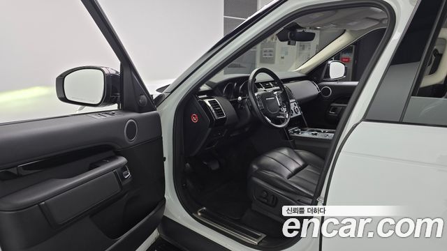 Land Rover Discovery 5 2.0 SD4 SE 2018 — фото 10