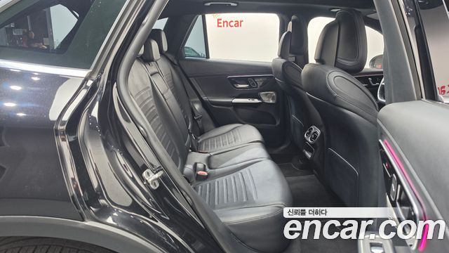 Mercedes-Benz GLC-Class (X254) GLC300 4MATIC AMG Line 2024 — фото 11