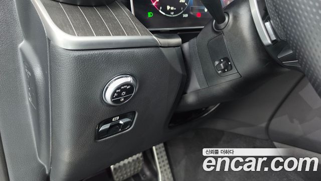 Mercedes-Benz GLC-Class (X254) GLC300 4MATIC AMG Line 2024 — фото 30