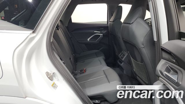 Audi Q5 (80A) 40 TFSI Quiattro Advanced 2025 — фото 11