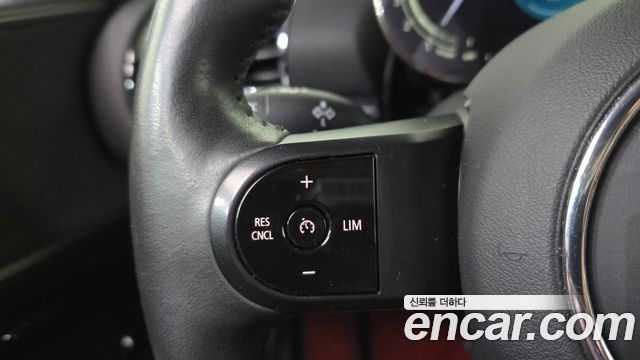 MINI Cooper Clubman Classic 2nd 2024 — фото 15