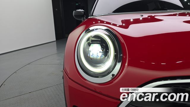 MINI Cooper Clubman Classic 2nd 2024 — фото 22