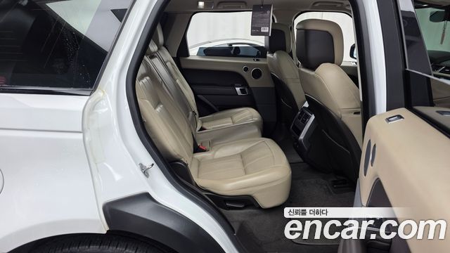 Land Rover Range Rover Sport (II) 3.0 SDV6 HSE Dynamic 2018 — фото 12