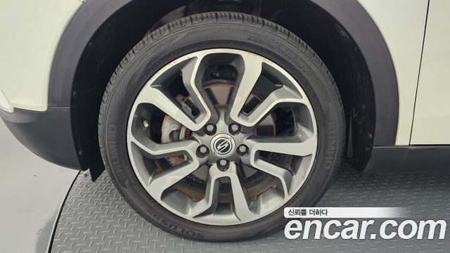KG Mobility (SsangYong) Tivoli VX 2WD 2016 — фото 5