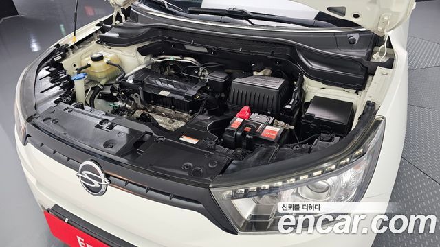 KG Mobility (SsangYong) Tivoli VX 2WD 2016 — фото 6