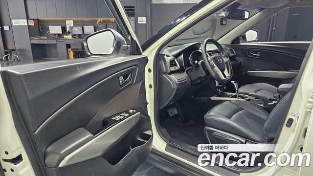 KG Mobility (SsangYong) Tivoli VX 2WD 2016 — фото 10